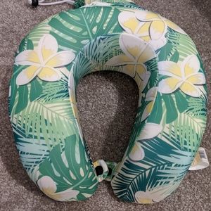 Island Style Honolulu Travel Pillow